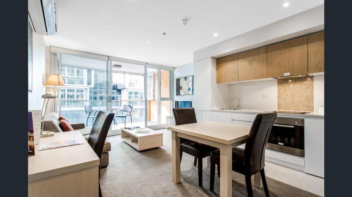 Hi 5 Star Luxury Adelaide City Apartment Bagian luar foto