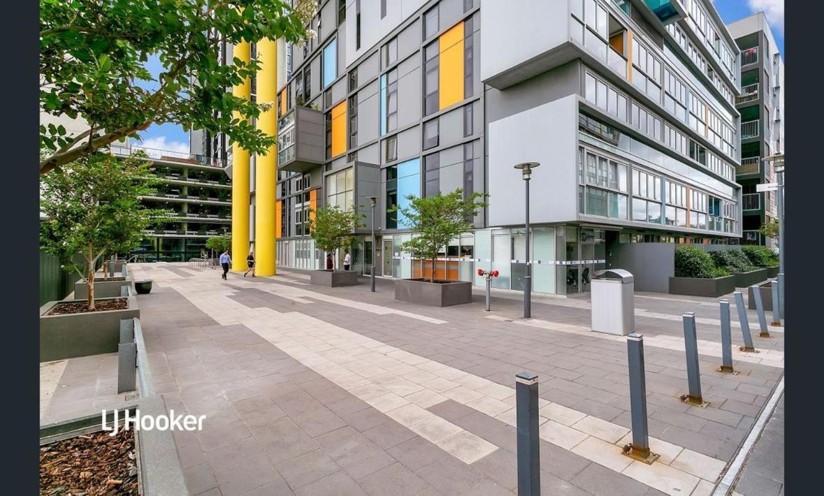 Hi 5 Star Luxury Adelaide City Apartment Bagian luar foto